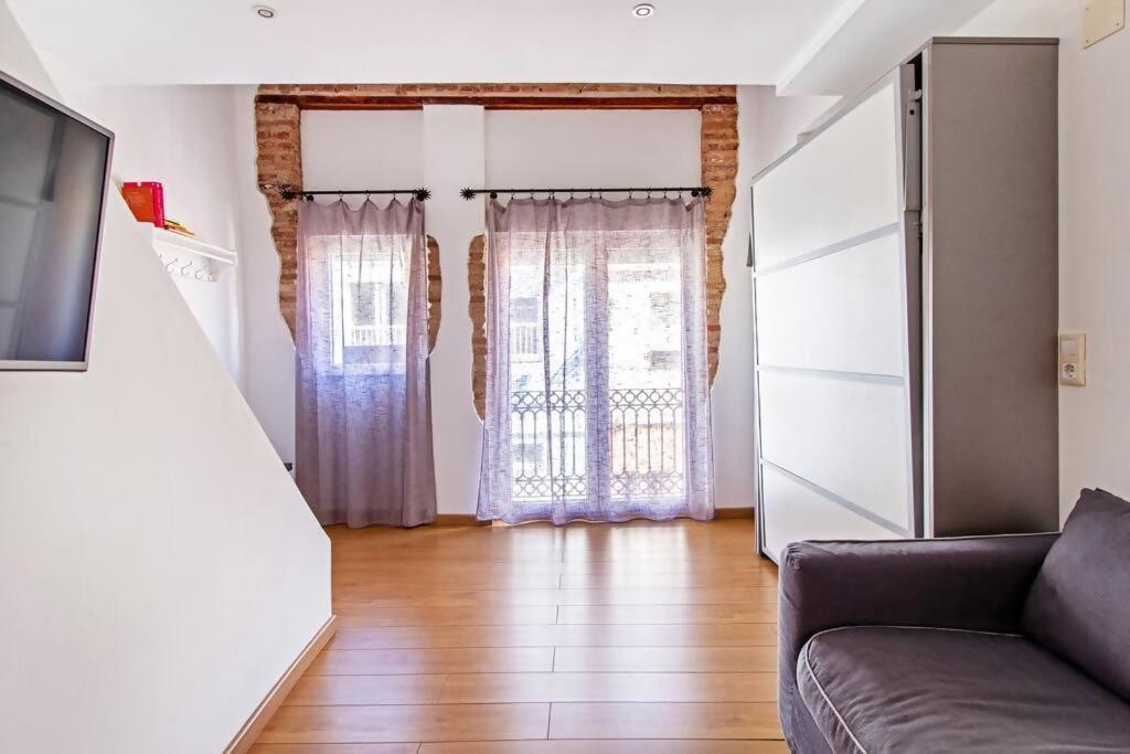 Apartamento Con Terraza Privada Cerca De La Playa Valência Exterior foto