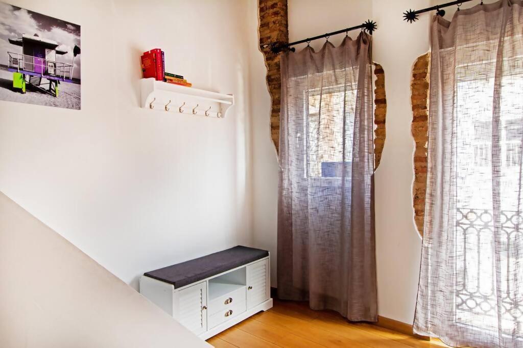 Apartamento Con Terraza Privada Cerca De La Playa Valência Exterior foto