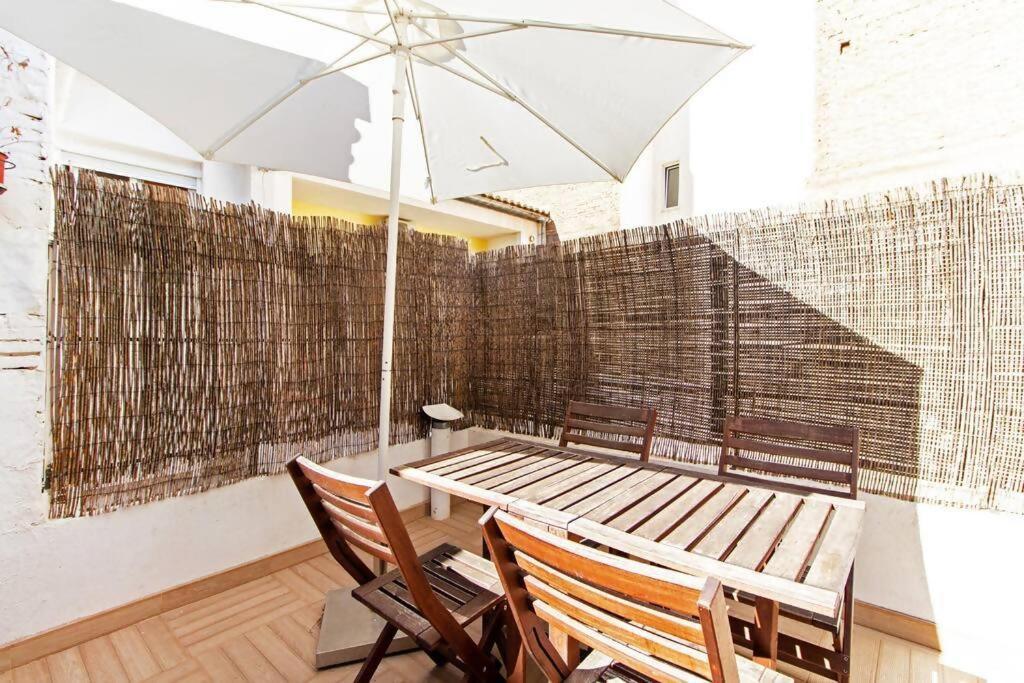 Apartamento Con Terraza Privada Cerca De La Playa Valência Exterior foto